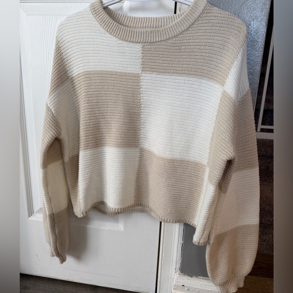 Moon & Madison Checkered Sweater - Picture 1 of 6